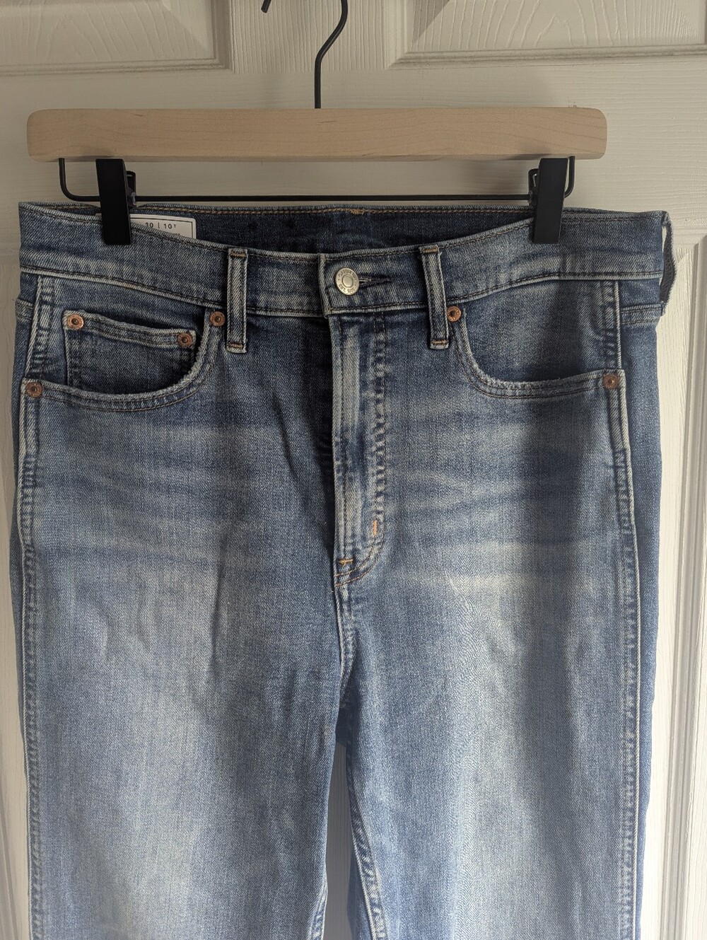 GAP Vintage Slim High Rise 30, 10 Tall in Medium Blue